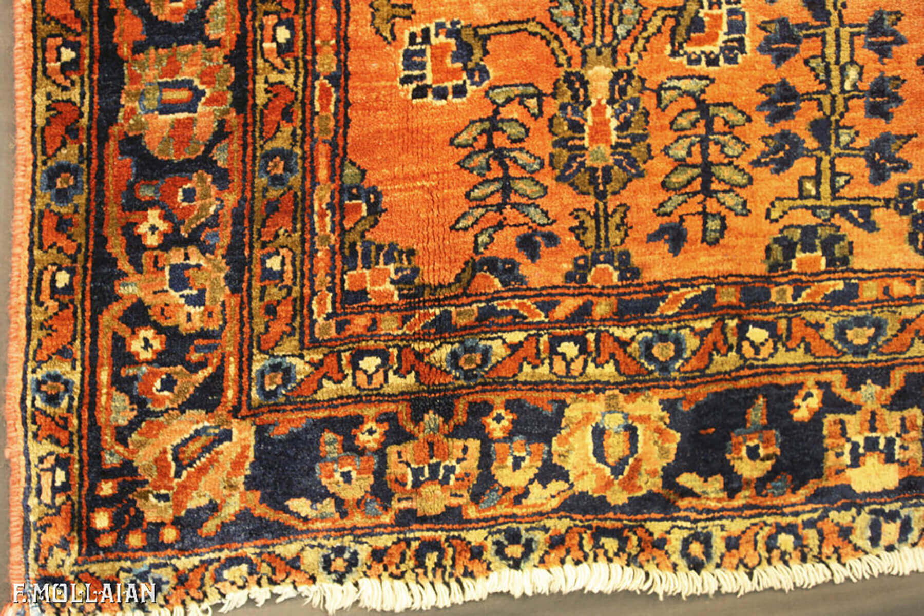 Antique Persian Saruk Rug n°:60226279